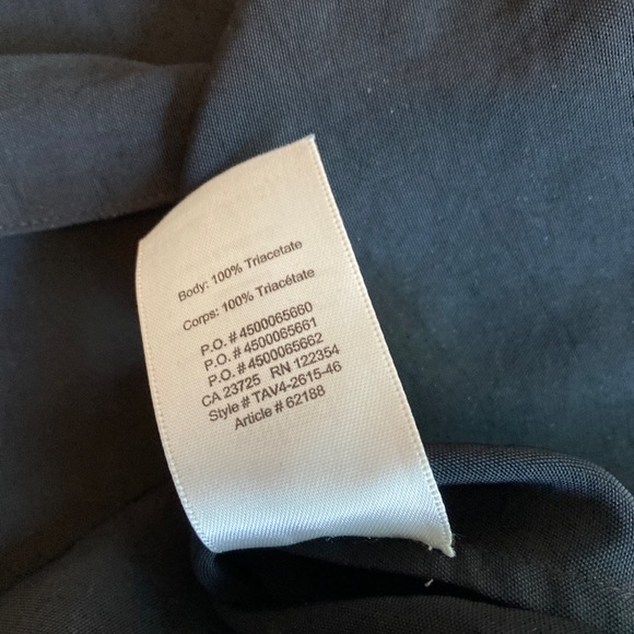 Wilfred Black V Neck Pin-tuck Button Down Blouse - Picture 13 of 13